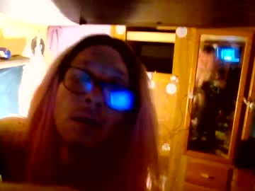 Twiztidleeanna69 Chaturbate stream image from August 28, 2025