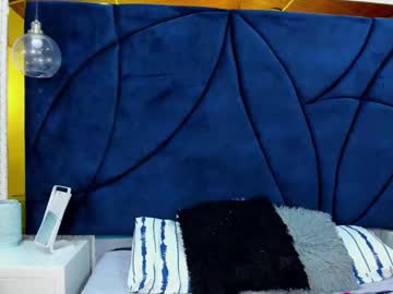 Hellenjasons Chaturbate stream image from August 28, 2025