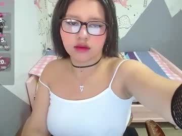 Mia_Gomez_T Chaturbate stream image from August 28, 2025