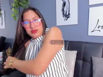 Karoline21_ Chaturbate stream image from August 28, 2025