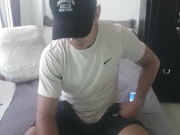 Mckanna Chaturbate stream image from August 28, 2025