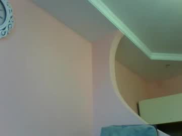 Roza05x Chaturbate stream image from August 28, 2025