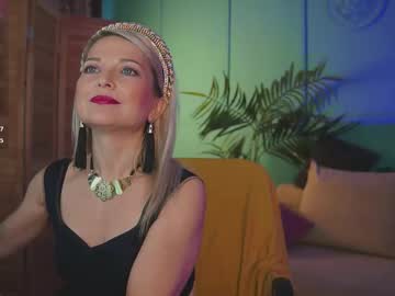 Gloria_Lovely Chaturbate stream image from August 28, 2025