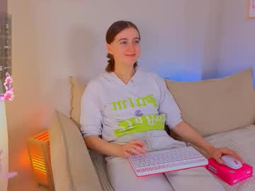 Lillylush_ Chaturbate stream image from August 28, 2025