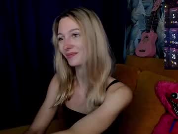 The_Sky_Fox Chaturbate stream image from August 28, 2025