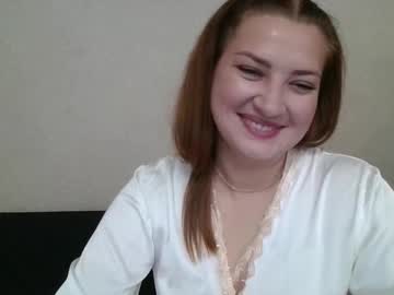 Cloudyluna Chaturbate stream image from August 28, 2025