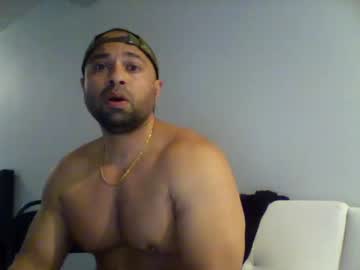 Muscle794 Chaturbate stream image from August 28, 2025