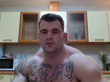 Jackyhuge Chaturbate stream image from August 28, 2025