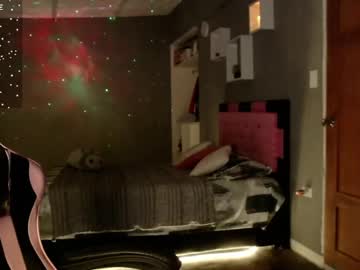 Keikim_ Chaturbate stream image from August 28, 2025
