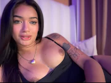 Yummyrenalyn Chaturbate stream image from August 28, 2025