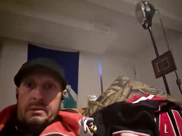 Couple_Of_Canucks Chaturbate stream image from August 28, 2025