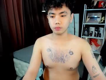 Lukeevansx Chaturbate stream image from August 28, 2025