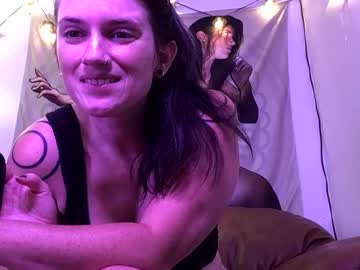 Forestdarling Chaturbate stream image from August 28, 2025