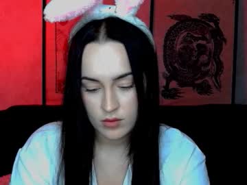 La_Kira Chaturbate stream image from August 28, 2025