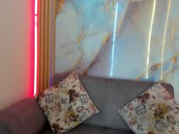 Nahomy_Smiith Chaturbate stream image from August 28, 2025