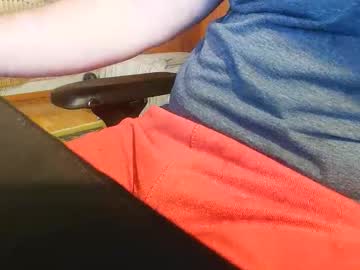 Zea90 Chaturbate stream image from August 28, 2025
