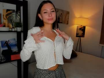 Aira_Frost Chaturbate stream image from August 28, 2025