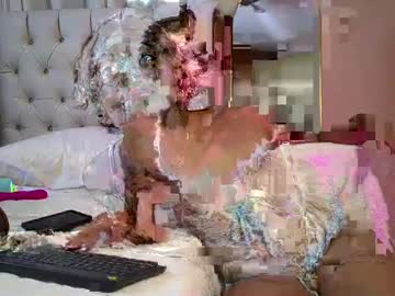 Samanthamtz Chaturbate stream image from August 28, 2025