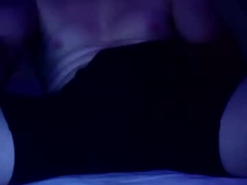Handsumload_11 Chaturbate stream image from August 29, 2025