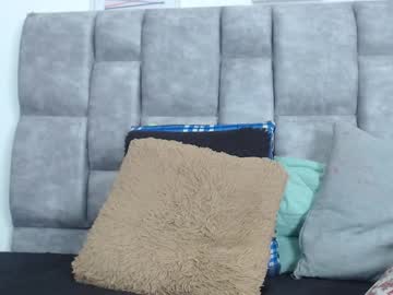 Tiffanyfox_1 Chaturbate stream image from August 29, 2025