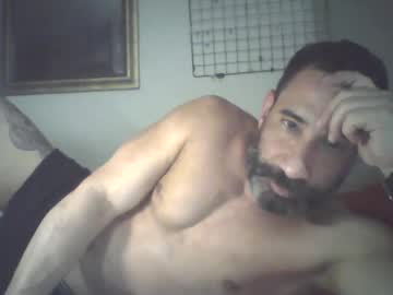 Andrevalente99 Chaturbate stream image from August 29, 2025