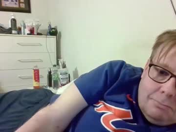 Garyg930 Chaturbate stream image from August 29, 2025