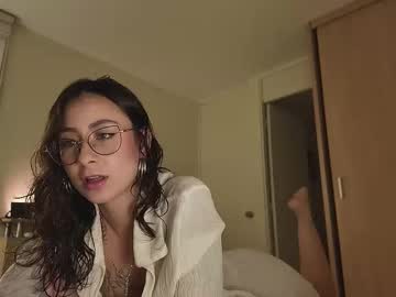 Juanilla99 Chaturbate stream image from August 29, 2025