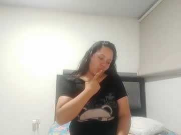 Polyamoryandsexx Chaturbate stream image from August 29, 2025