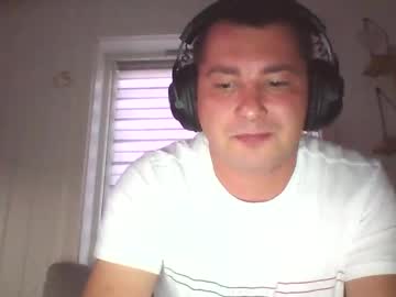 Dazik32 Chaturbate stream image from August 29, 2025