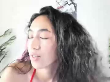 Kira_Lilian Chaturbate stream image from August 29, 2025
