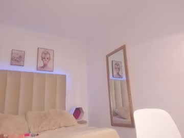 Barbie_Ev Chaturbate stream image from August 29, 2025