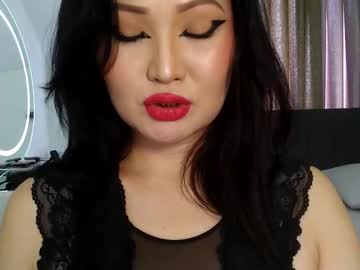 Danymeen Chaturbate stream image from August 29, 2025