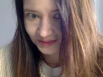 Belajulia Chaturbate stream image from August 29, 2025