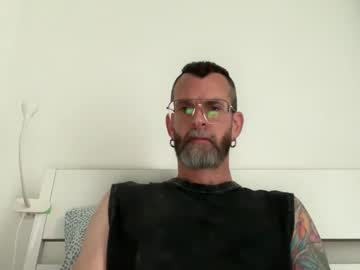 1_Hot_Minute Chaturbate stream image from August 29, 2025