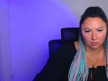 Goddessnika_ Chaturbate stream image from August 29, 2025