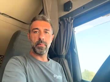 Pierotu Chaturbate stream image from August 29, 2025