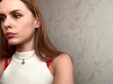 Kissnova_ Chaturbate stream image from August 29, 2025