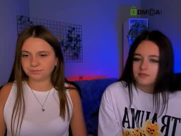 Leila_Pur Chaturbate stream image from August 29, 2025
