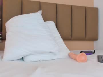 Aria_Mg Chaturbate stream image from August 29, 2025
