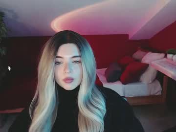 Hypequeen_ Chaturbate stream image from August 29, 2025