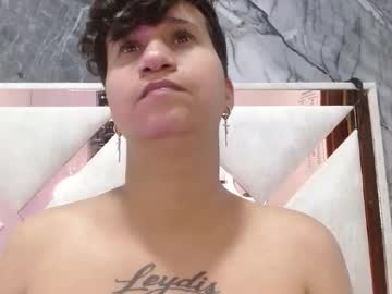 Im_Milancs Chaturbate stream image from August 29, 2025