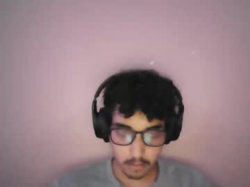 Iwannadiie Chaturbate stream image from August 29, 2025