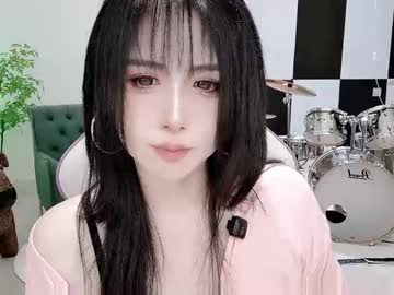 Zhen0 Chaturbate stream image from August 29, 2025