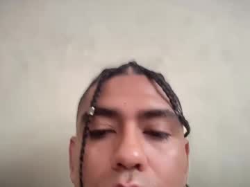 Rabbitlovex Chaturbate stream image from August 29, 2025
