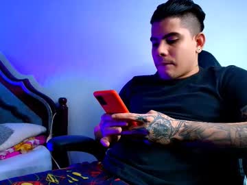 Myke_Hill1 Chaturbate stream image from August 29, 2025