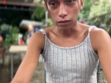 Queenfoxylady Chaturbate stream image from August 29, 2025