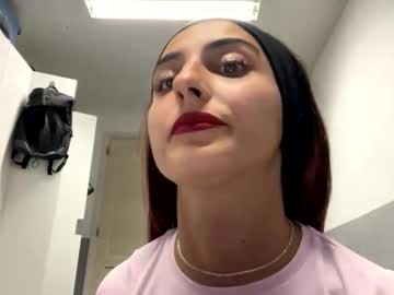 Cherryblossomxz Chaturbate stream image from August 29, 2025