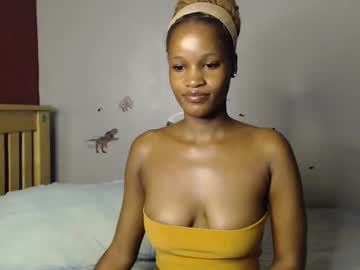 Kira_255 Chaturbate stream image from August 29, 2025