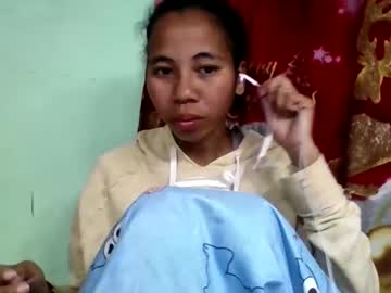 Mirah881 Chaturbate stream image from August 29, 2025