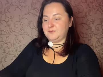 Red_Hot_Fox_ Chaturbate stream image from August 29, 2025